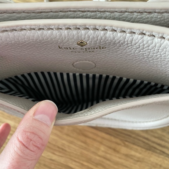 Kate Spade White Crossbody Bag - Picture 4 of 13